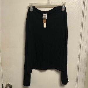 PINK Victoria's Secret Long Sleeve Black Tee